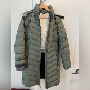 Eddie Bauer Down parka jacket